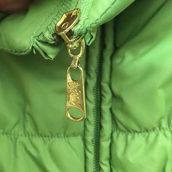 Insulated Puffer Vest Size Large - Picture 2 of 6